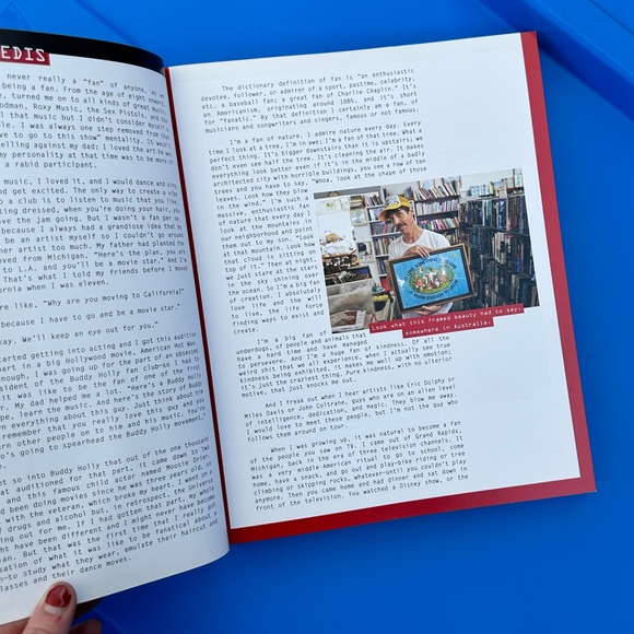 New Red Hot Chili Peppers Fandemonium coffee table Book - Picture 6 of 6